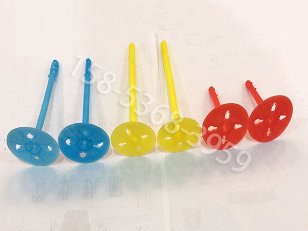 small4_15553998848467375